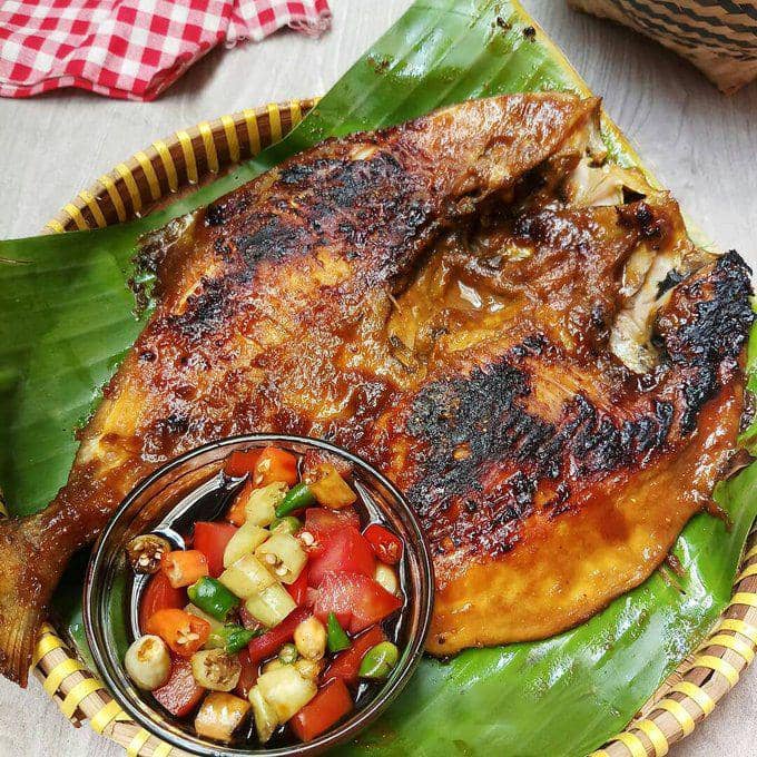 Makan Malam di Jl. Rawa Bendungan: Kenikmatan Angkringan yang Menggoda